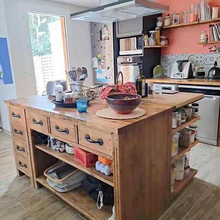 Apartamento Bel Avec Jardin *